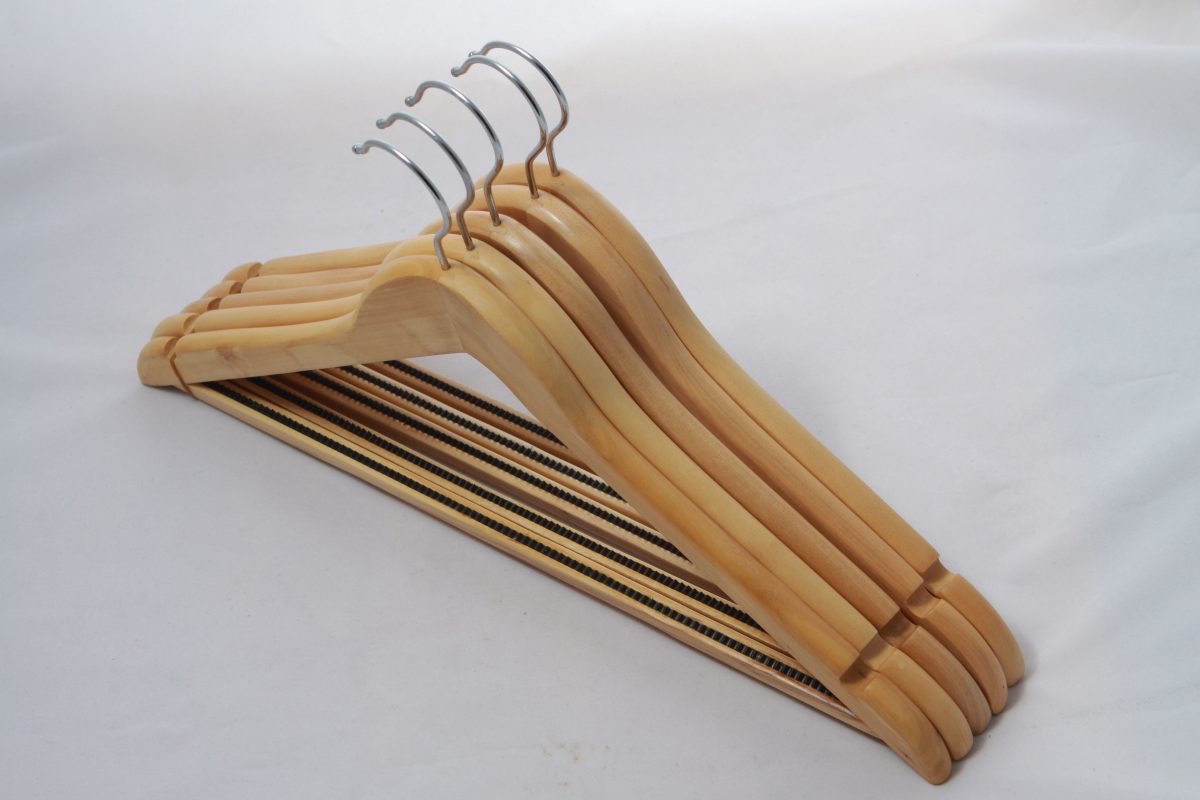 Natural Color Lotus Wood Garment Hanger Wooden Coat Hangers With   Natural Color Lotus Wood Garment Hanger Wooden Coat Hangers With Retangle Bar 5 1200x800 