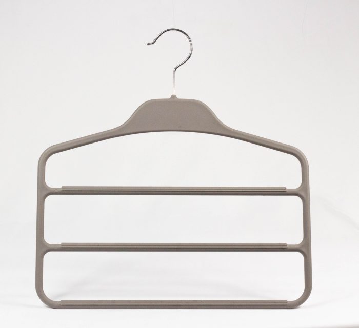 3 tiers multilayer plastic hanger for trousers ,rubber coating eco-friendly to skin,care your clothes fabrics(e.g silk scarf),space saving your wardrobe,velvet valid