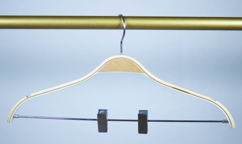 Polywood clothes laminated hanger with clips,poplar timber basswood core,space saving,hand polishing,small order support,concept store design,vm pants hanger