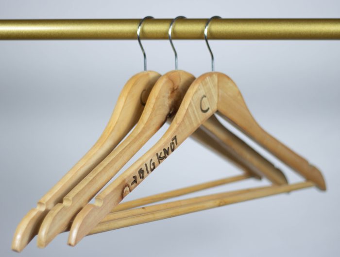 diwali hotsale c grade coat hanger for india,economic and mass vendor quantity,no compromise for quality,best price for tough india market,everyone affordable
