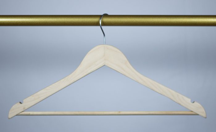 raw paint polising solid wood clothes hanger,no painting no harm to clothes,see wood texture directly,curved shape support suit,wood bar hanging trousers